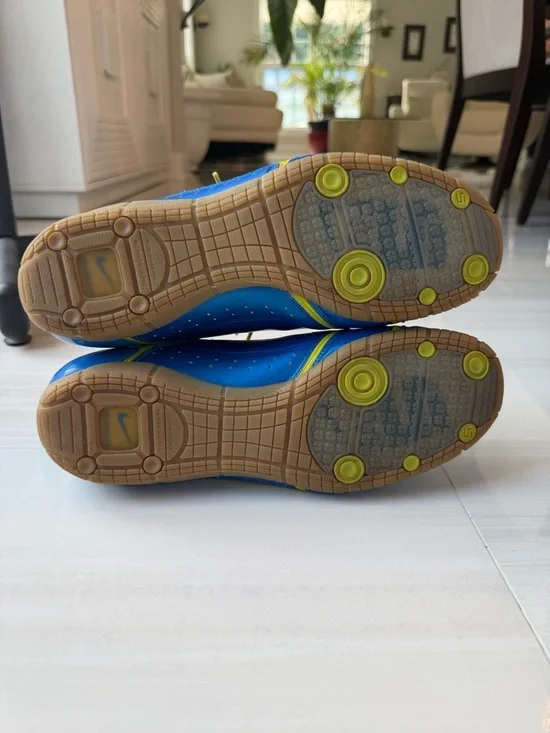 Nike man indoor soccer Blue and Yellow Lace-Up Sneakers - Picture 4 of 7